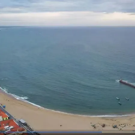 Varandas Do Mar 홈스테이 *
